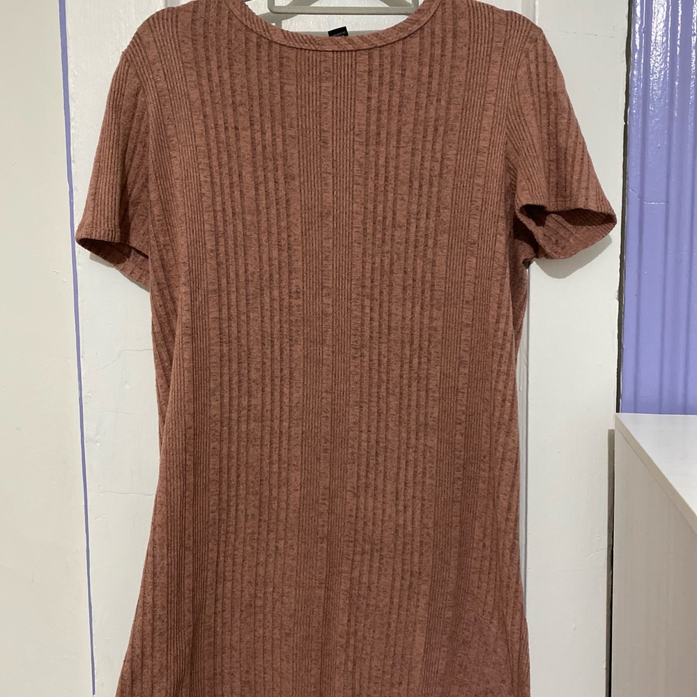 Comfortable, rustic pink dress